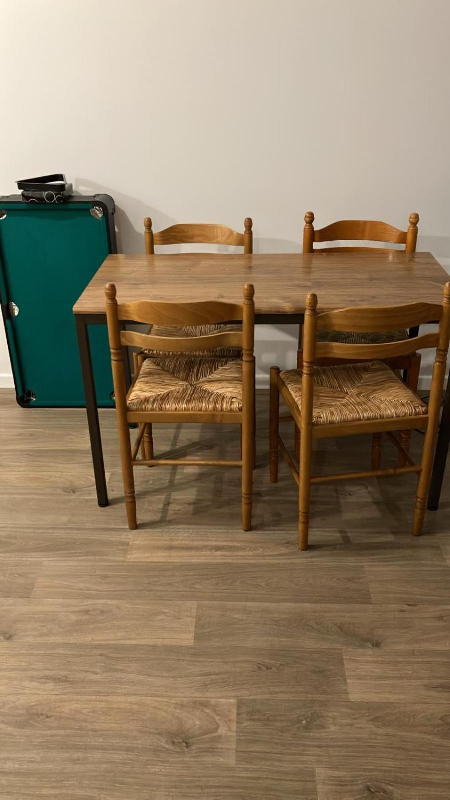 Bel Appartement Disponible Conflans-Sainte-Honorine Ruang foto
