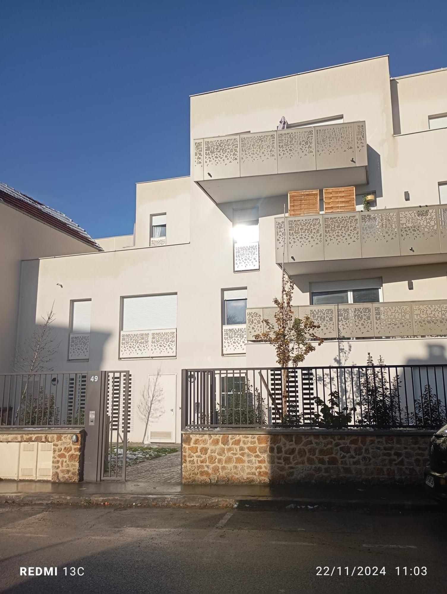 Bel Appartement Disponible Conflans-Sainte-Honorine Bagian luar foto